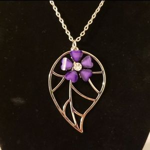 🌻 Flower and Leaf Necklace